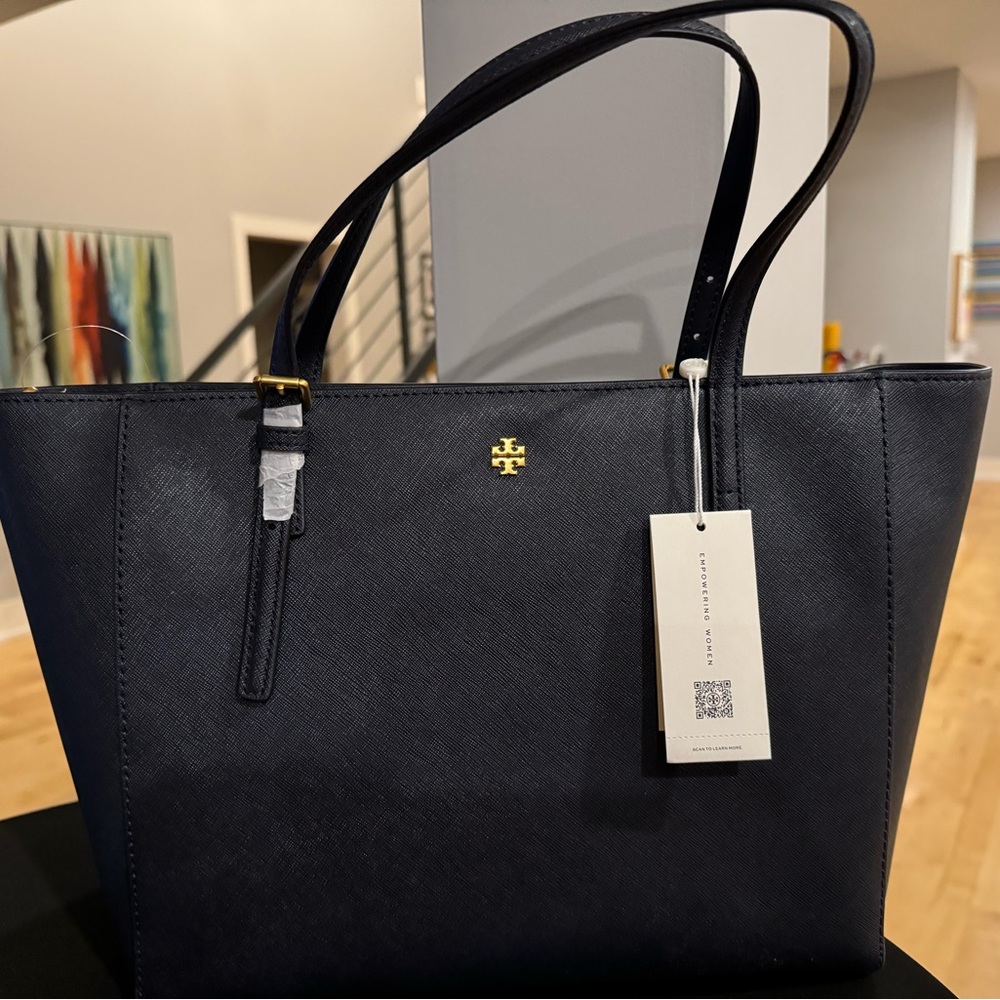 Emerson small navy tote